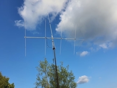 Big Signal 4 BS 11 Meter Quad Big Signal - 4BS-11 4 Element 27 MHz Cubical Quad